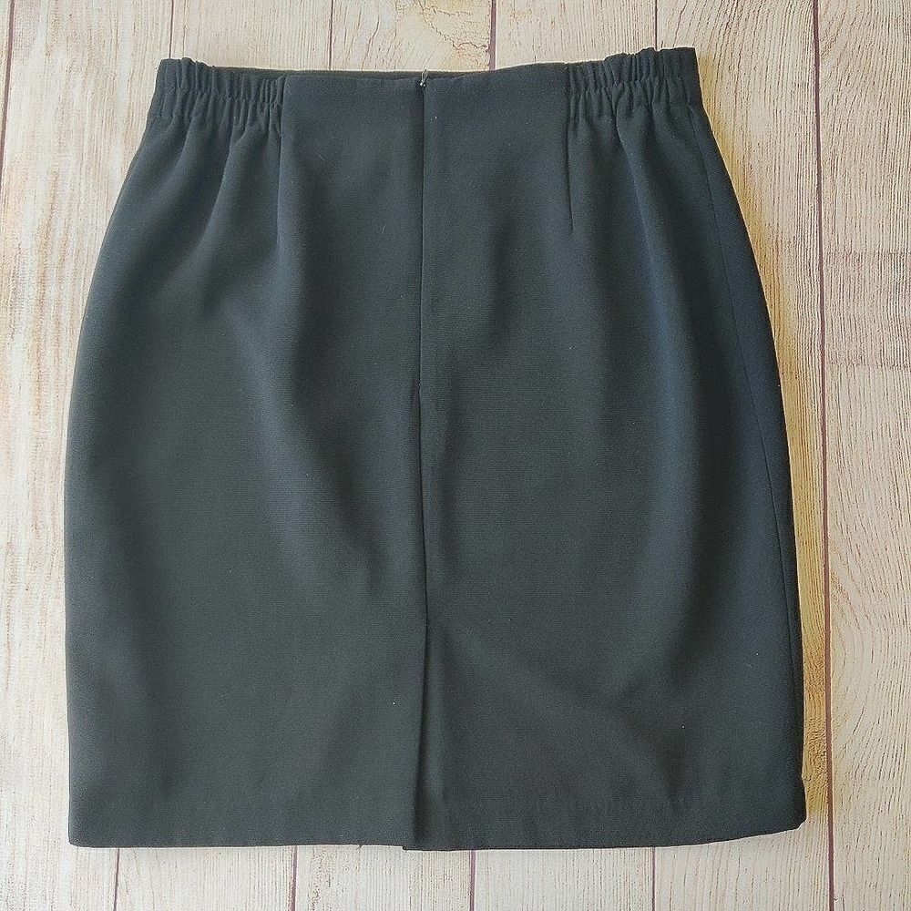 Lantern career black knee length straight skirt - Picture 6 of 7